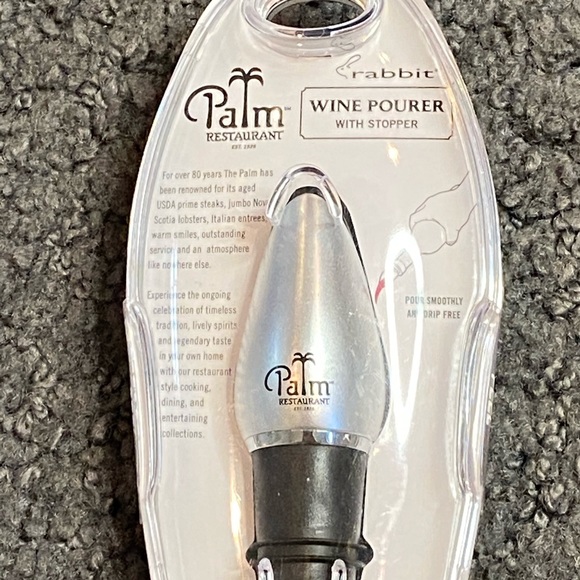 The Palm Restaurant Rabbit Wine Pourer Aerating - Picture 2 of 2